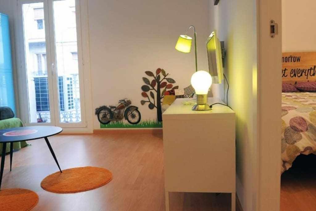Calm Modern Apartment Барселона Екстериор снимка